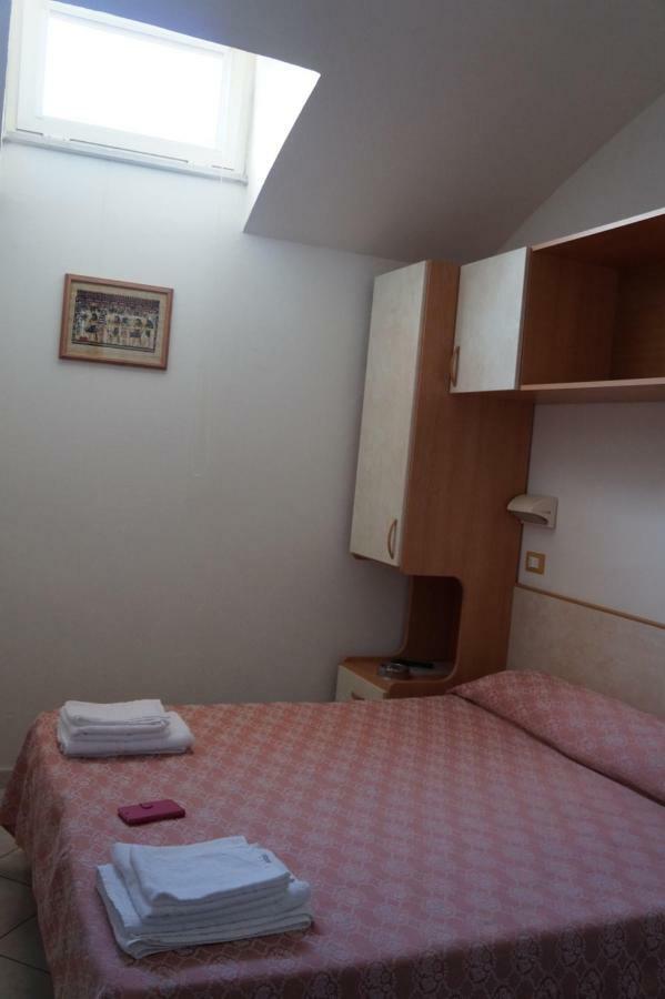 Hotel Calipso Llido Degli Estensi Dış mekan fotoğraf